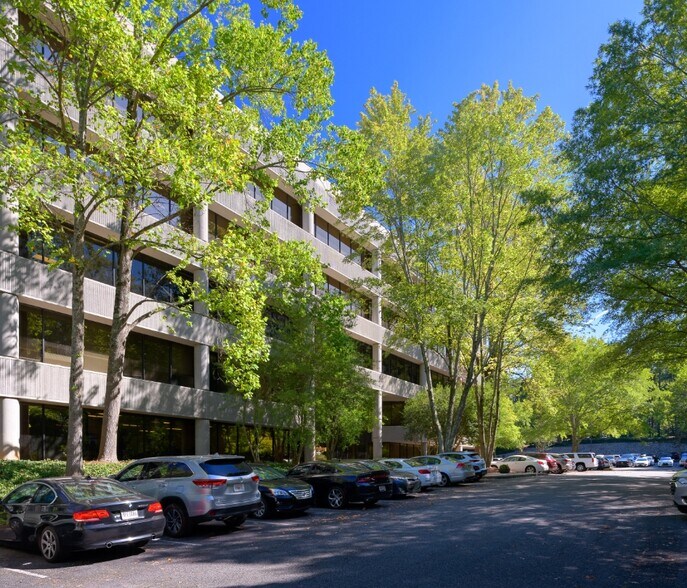 1400 Bridge Rd, Roswell, GA 30076