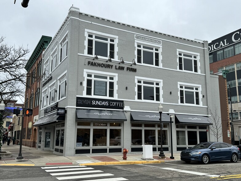 225 S Main St, Royal Oak, MI for lease - Building Photo - Image 1 of 16