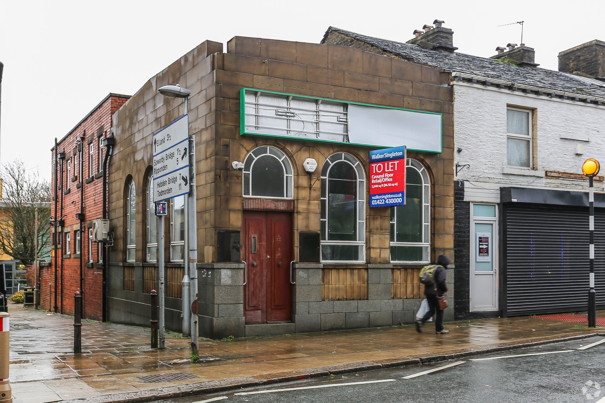 235 King Cross Rd, Halifax for sale Primary Photo- Image 1 of 5