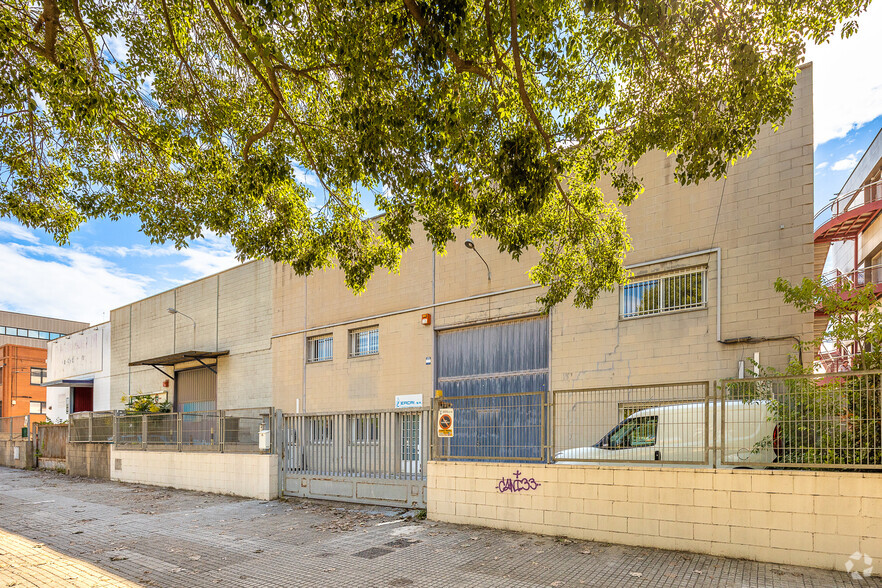 Industrial in Sant Cugat Del Vallès, BAR for lease - Building Photo - Image 2 of 2