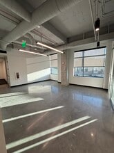 889 Howell Mill Rd, Atlanta, GA for lease Building Photo- Image 1 of 5