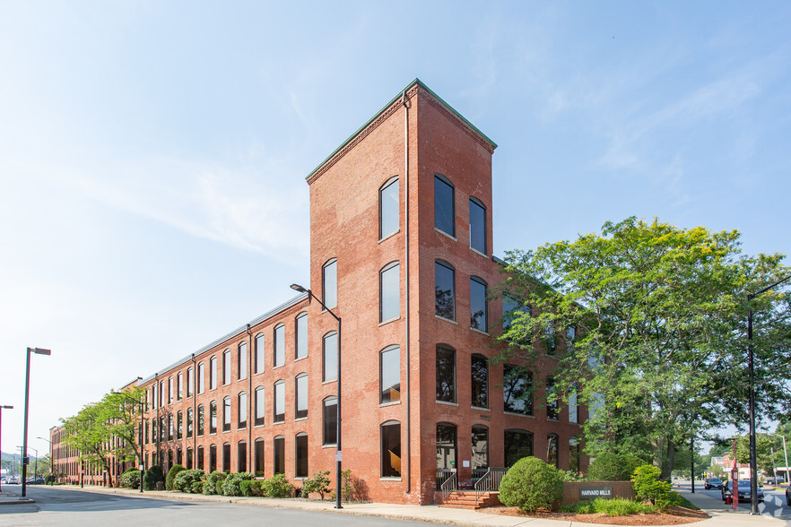 200 Harvard Mill Sq, Wakefield, MA for lease - Primary Photo - Image 1 of 3