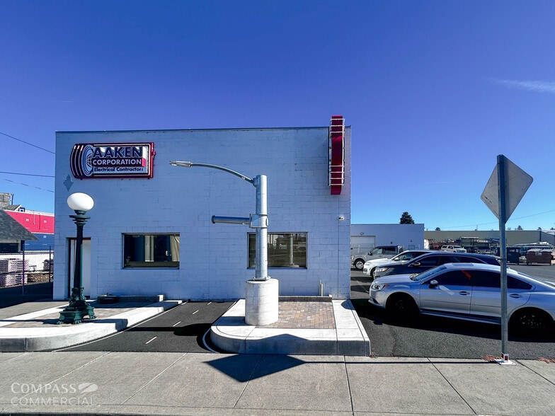 1260 NE 1st St, Bend, OR for lease - Building Photo - Image 3 of 30