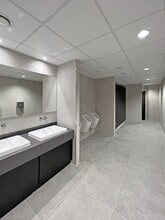 White Lion Walk, Guildford for lease Interior Photo- Image 1 of 4