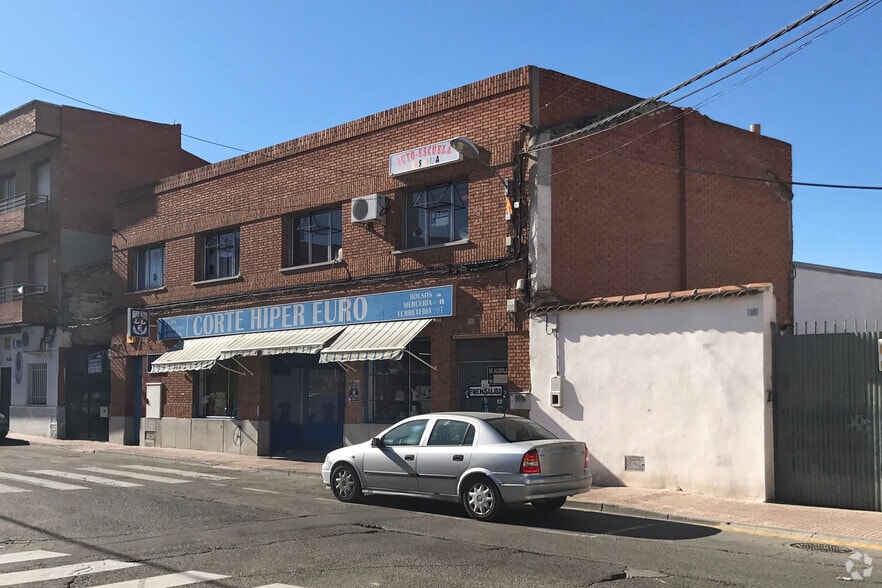 Calle Ramón y Cajal, 26, Fuensalida, Toledo for lease - Primary Photo - Image 1 of 2