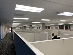 300 Galleria Officentre, Southfield, MI for lease Interior Photo- Image 2 of 3