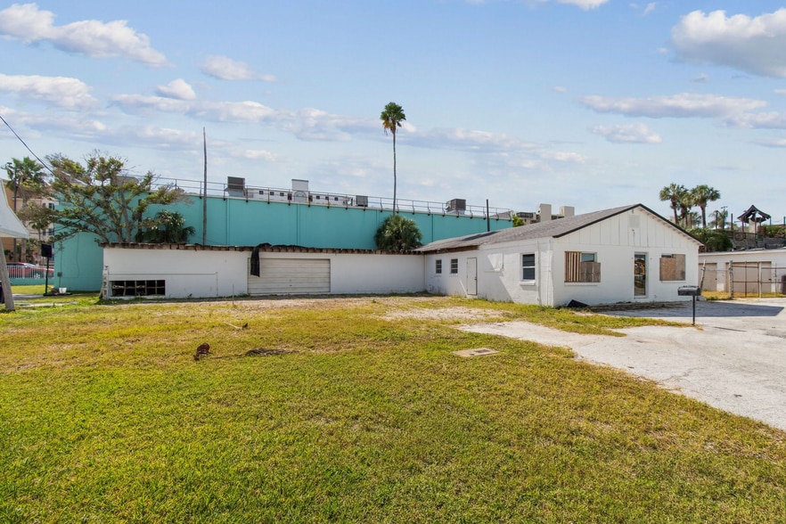 15350 1st St E, Madeira Beach, FL for sale - Building Photo - Image 3 of 3