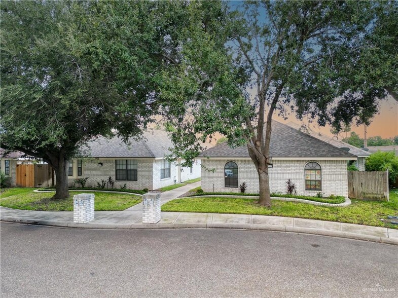 1902 Summer Breeze St, Mission, TX for sale - Building Photo - Image 3 of 19