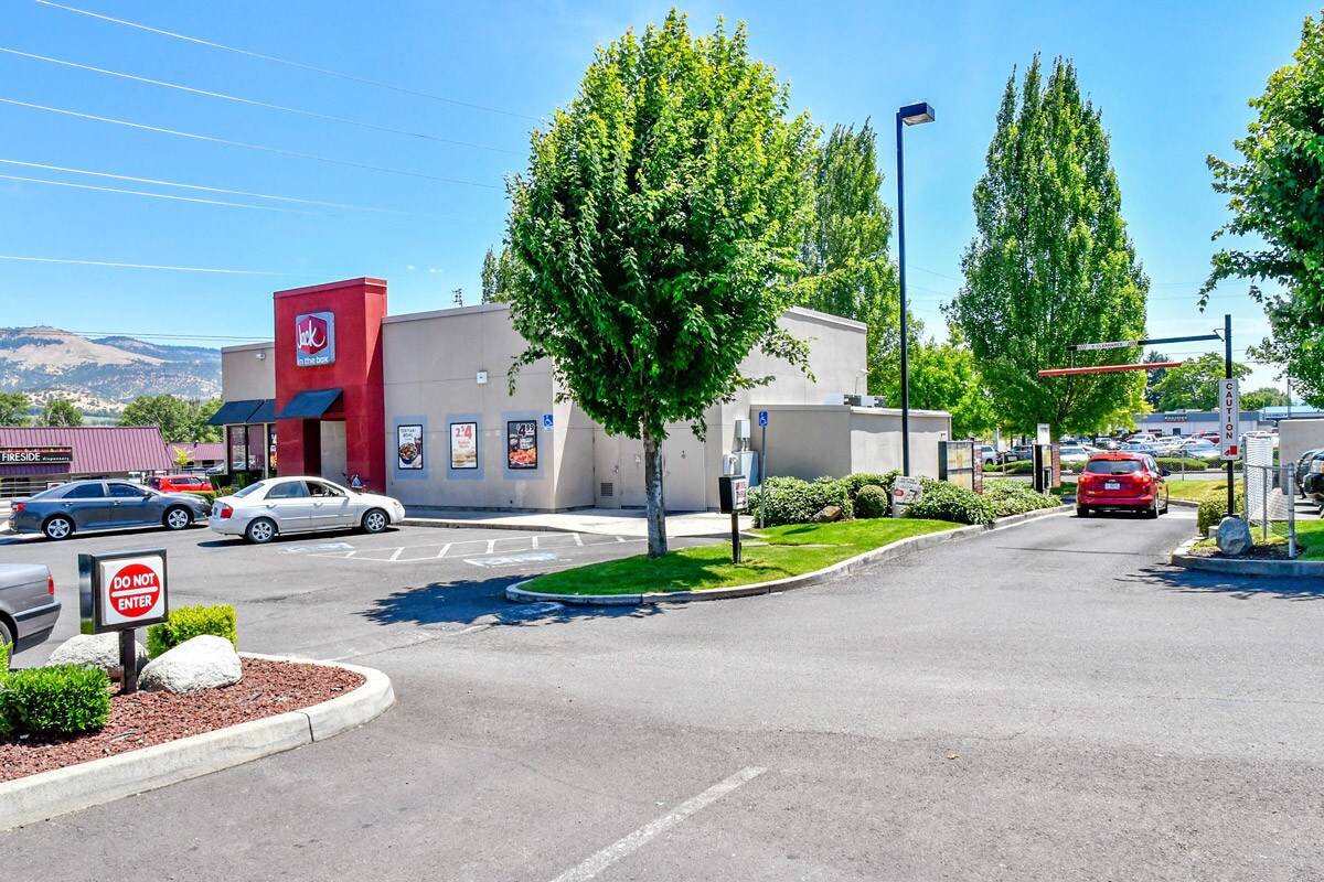 4150 S Pacific Hwy, Medford, OR 97501