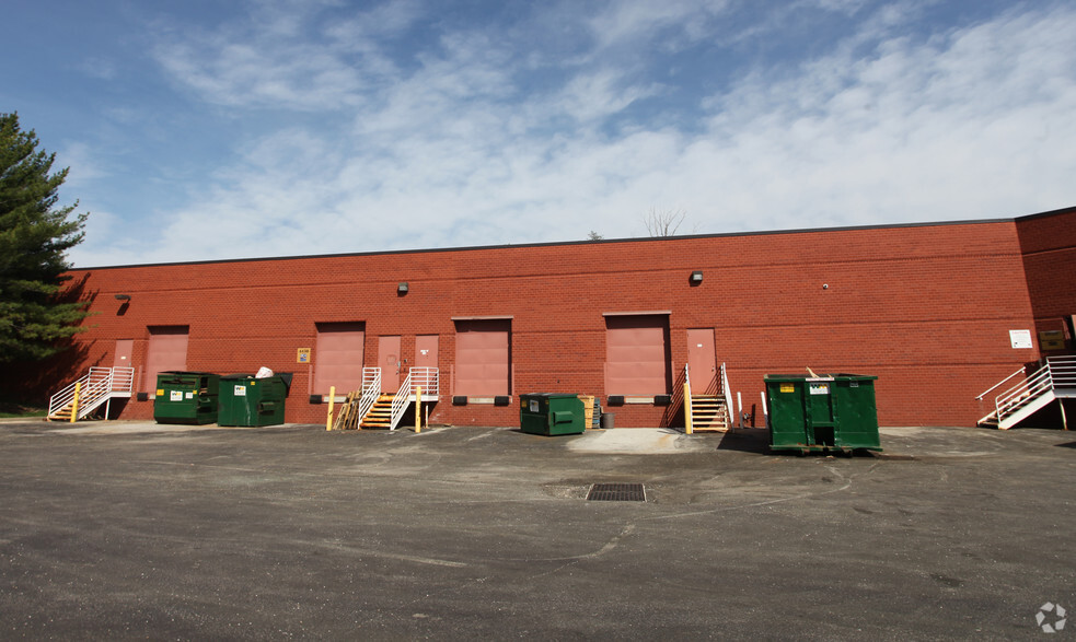 4420-4440 Lottsford Vista Rd, Lanham, MD for lease - Building Photo - Image 3 of 4