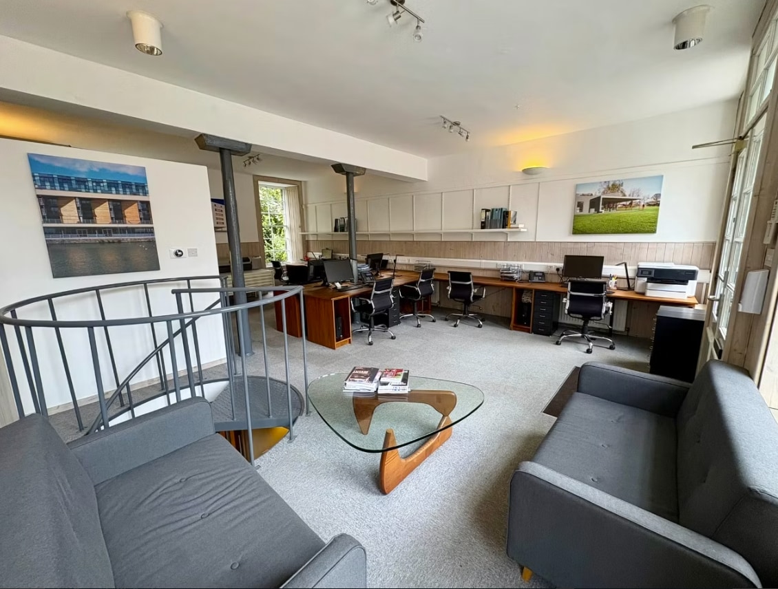 3 Tolbooth Wynd, Edinburgh, MLN - Unit 3 -  - Interior Photo - Image 2 of 11