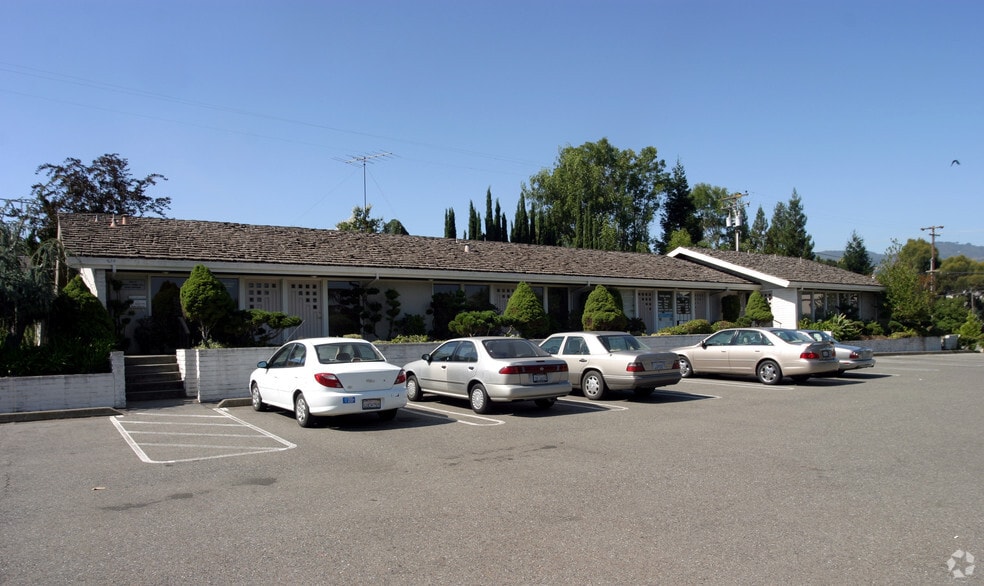 20480 Blauer Dr, Saratoga, CA for lease - Building Photo - Image 2 of 3