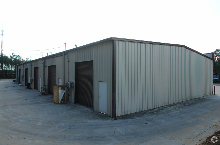 4494 Acworth Industrial Dr NW, Acworth, GA for lease - Building Photo - Image 3 of 11