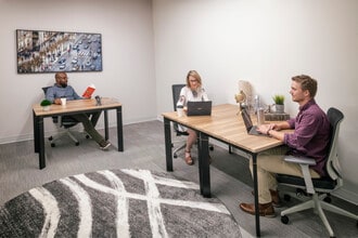 5440 W 110th St, Overland Park, KS for lease Interior Photo- Image 2 of 2