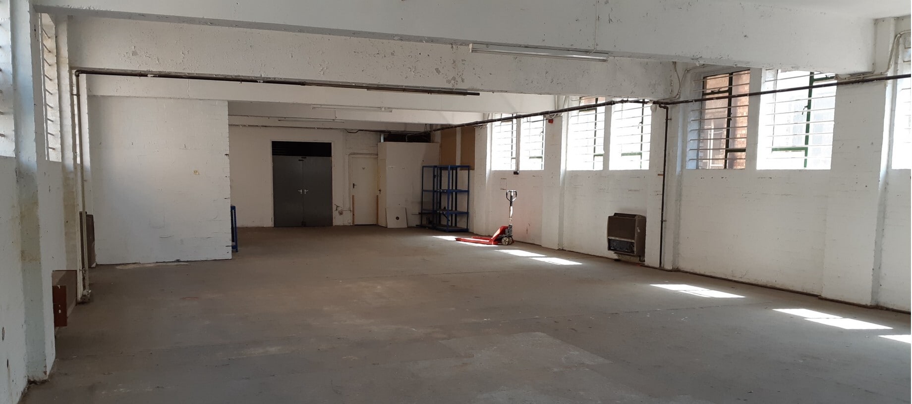 1 Bridge Clos, Romford for lease Interior Photo- Image 1 of 2