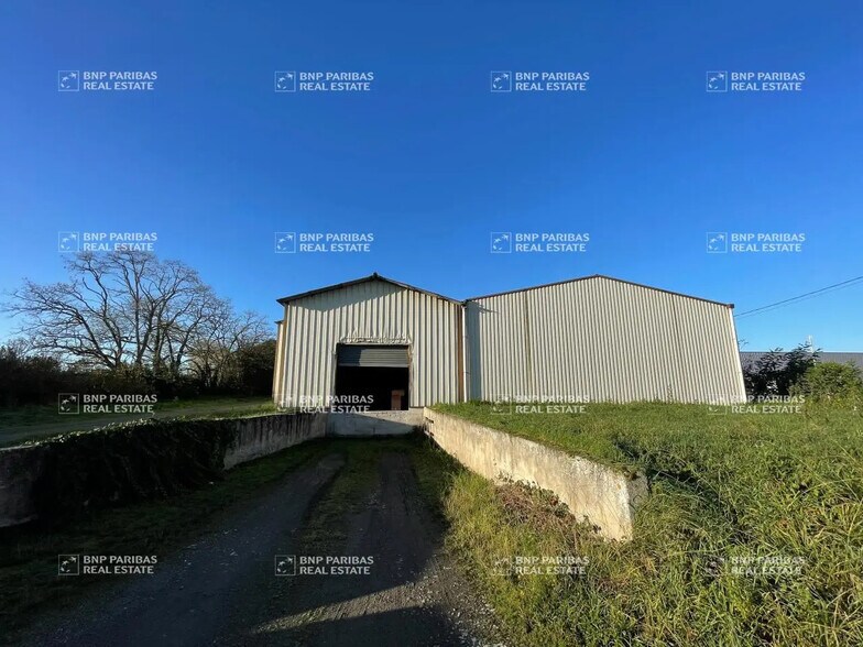 35 Chemin De Casselevres, Saint-Jory for sale - Building Photo - Image 2 of 16