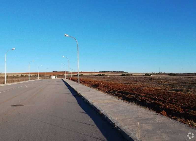 Land in Quer, Guadalajara for sale - Primary Photo - Image 1 of 5