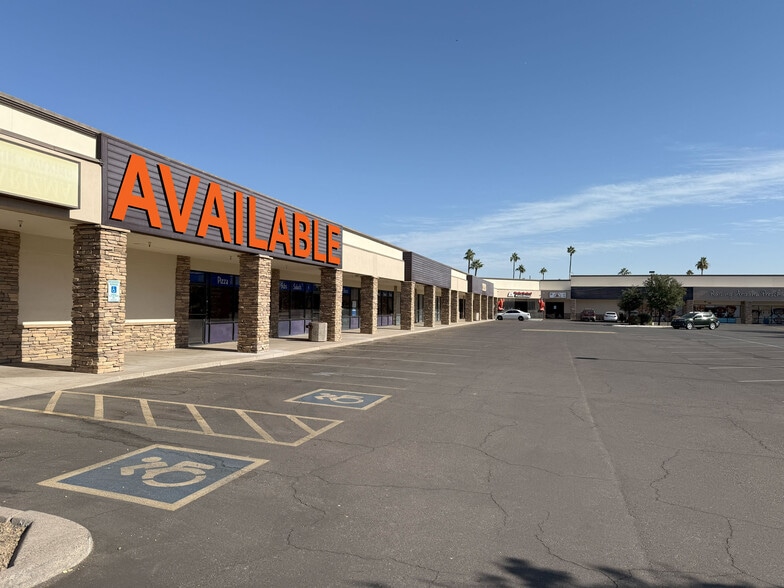 2711 S Alma School Rd, Mesa, AZ for lease - Building Photo - Image 1 of 5