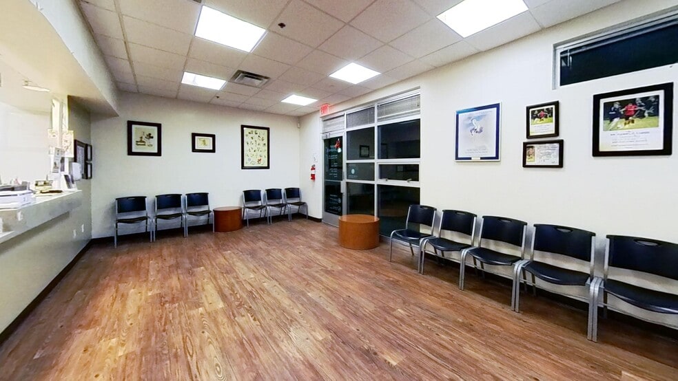 1760 E Florence Blvd, Casa Grande, AZ for sale - Interior Photo - Image 2 of 24