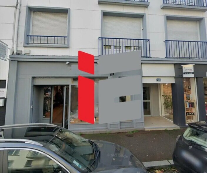 Retail in Lorient for sale - Building Photo - Image 1 of 1