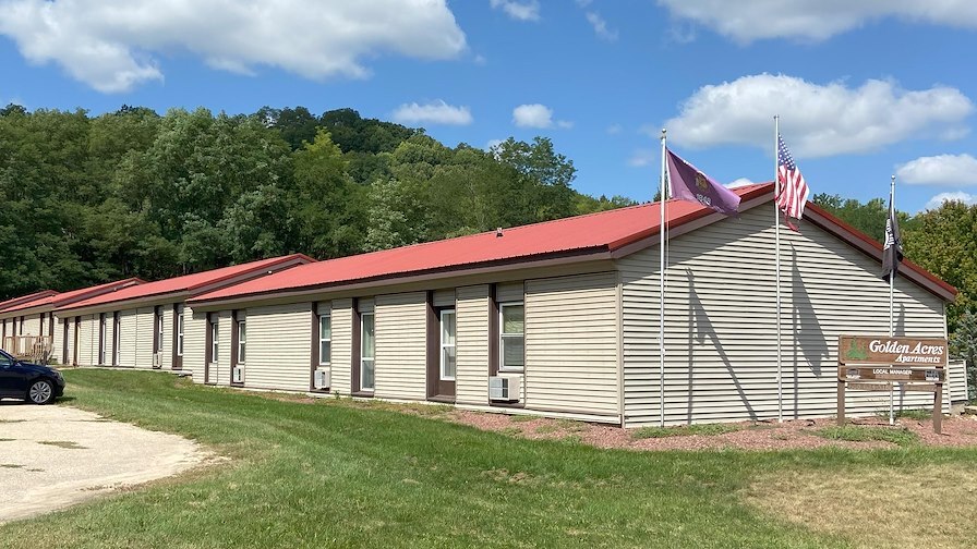 100 Sunset Ave, Soldiers Grove, WI for sale - Primary Photo - Image 1 of 1