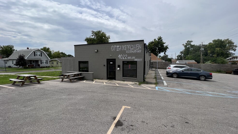 4022 Shelby St, Indianapolis, IN for sale - Building Photo - Image 1 of 6