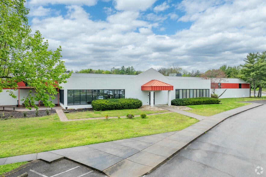 191 Charter Pl, La Vergne, TN for lease - Building Photo - Image 3 of 5