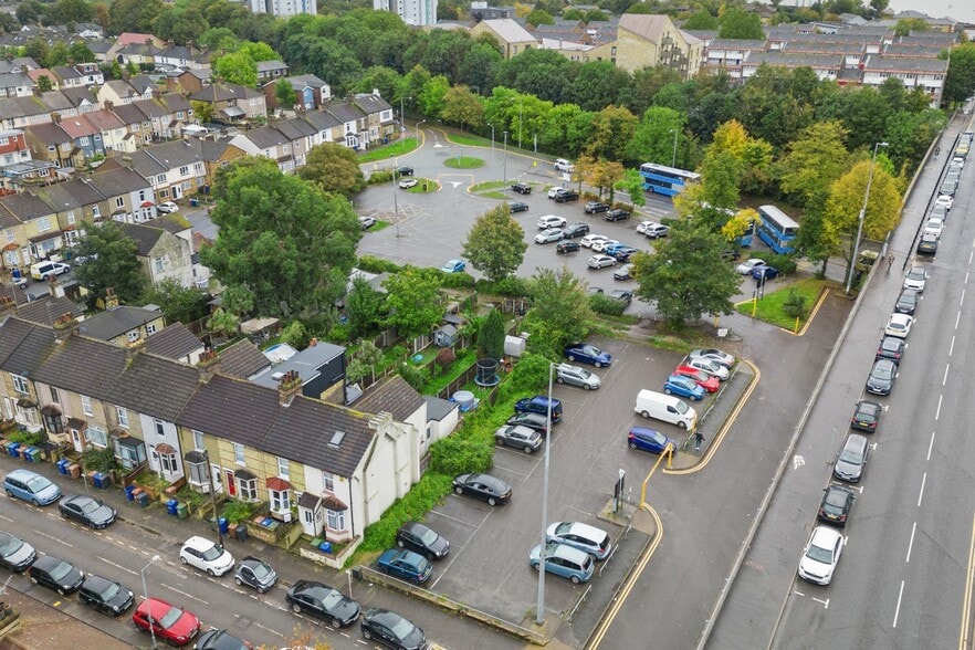 Darnley Rd, Grays for sale - Building Photo - Image 1 of 6