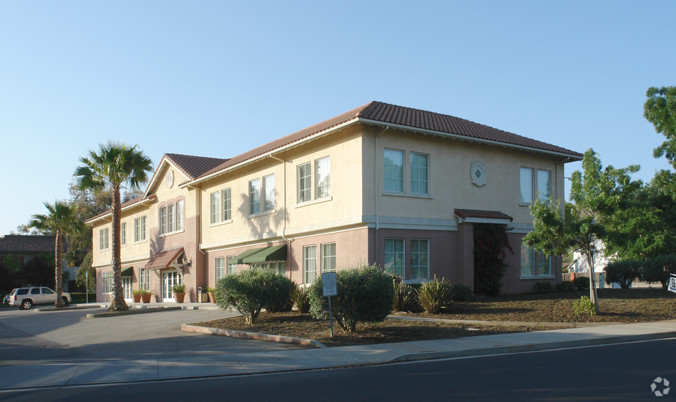 6910 Santa Teresa Blvd, San Jose, CA for lease - Building Photo - Image 3 of 5