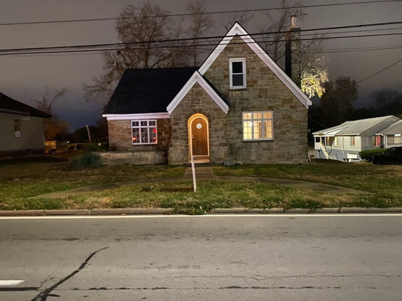 2303 E Morgan Ave, Evansville, IN for lease - Building Photo - Image 1 of 4