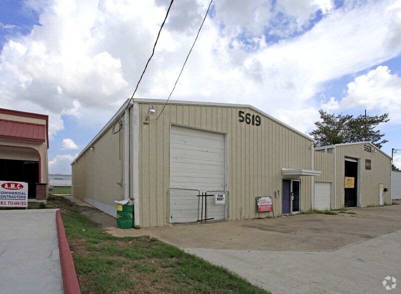 5619 Wayside Dr, Houston, TX for lease - Image 1 of 5