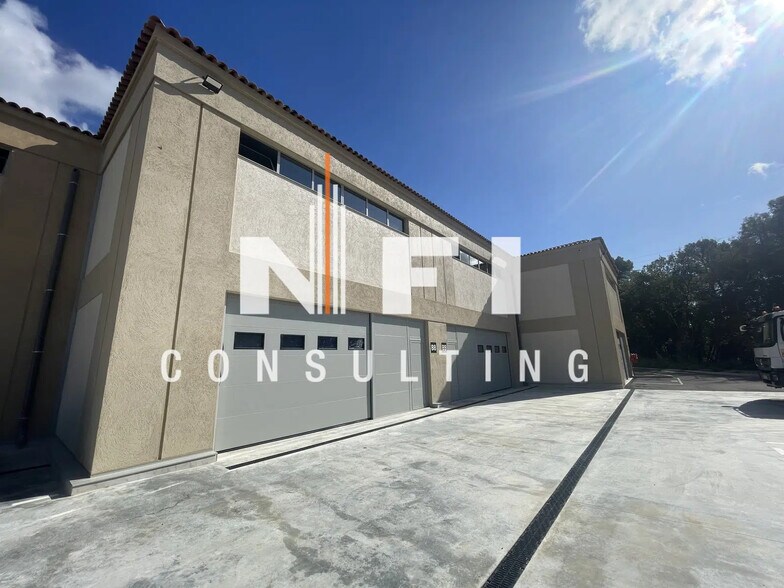 Flex in Valbonne for lease - Building Photo - Image 2 of 10