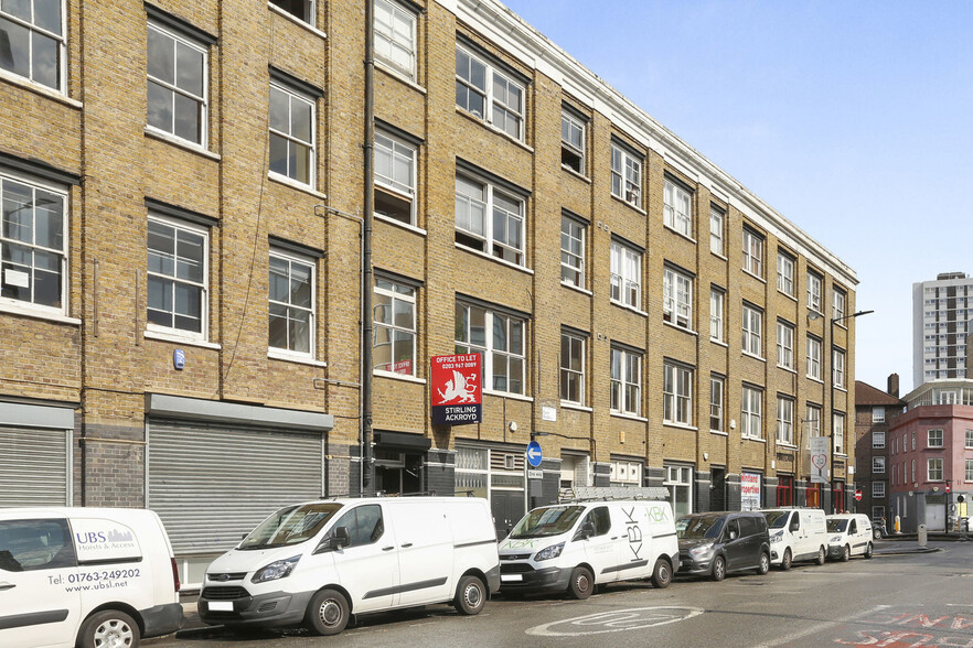 81-83 East Rd, London for sale - Building Photo - Image 1 of 1