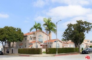 1659 W 83rd St, Los Angeles CA - Triplex Property