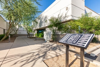 4045 E Union Hills Dr, Phoenix, AZ for lease Building Photo- Image 2 of 14