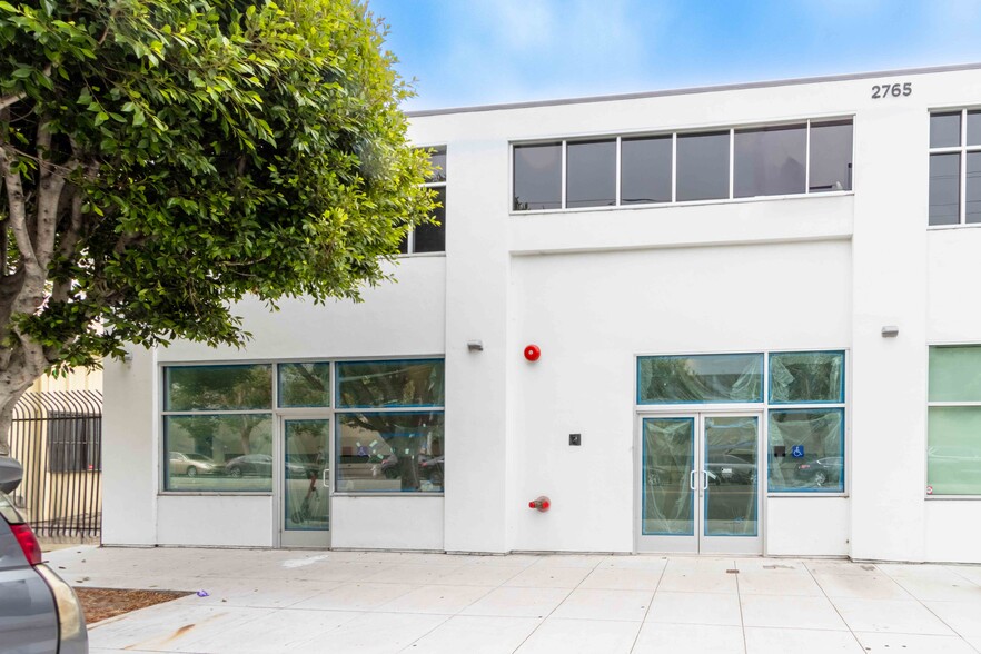 2761 16th St, San Francisco, CA for lease - Building Photo - Image 3 of 5