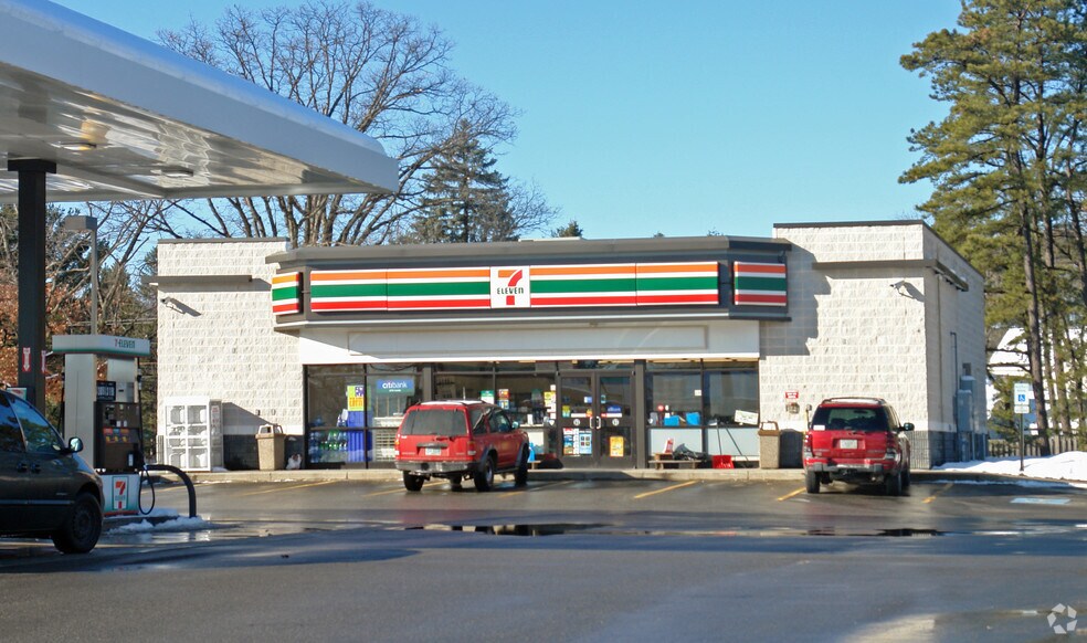 125 Loudon Rd, Concord, NH 03301