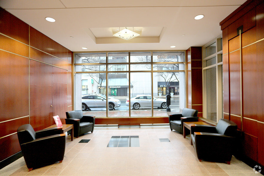 900 Elm St, Manchester, NH for lease - Lobby - Image 3 of 7