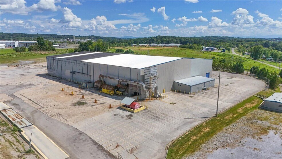 1230 Pottertown Rd, Midway, TN for sale - Building Photo - Image 2 of 34