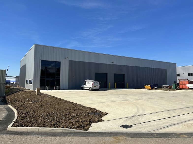 Lutterworth Rd, Lutterworth for lease - Building Photo - Image 2 of 6