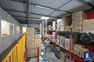 Flex in Rousset for lease Interior Photo- Image 2 of 5