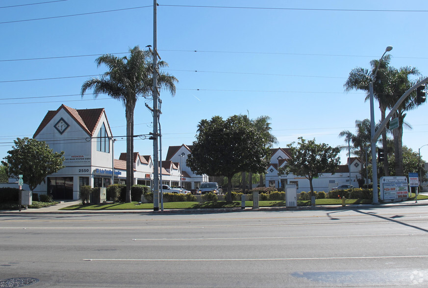 2550 E Vineyard Ave, Oxnard, CA for sale - Primary Photo - Image 1 of 1