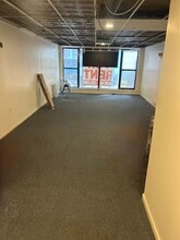 165 W 48th St, New York, NY for lease Building Photo- Image 2 of 3
