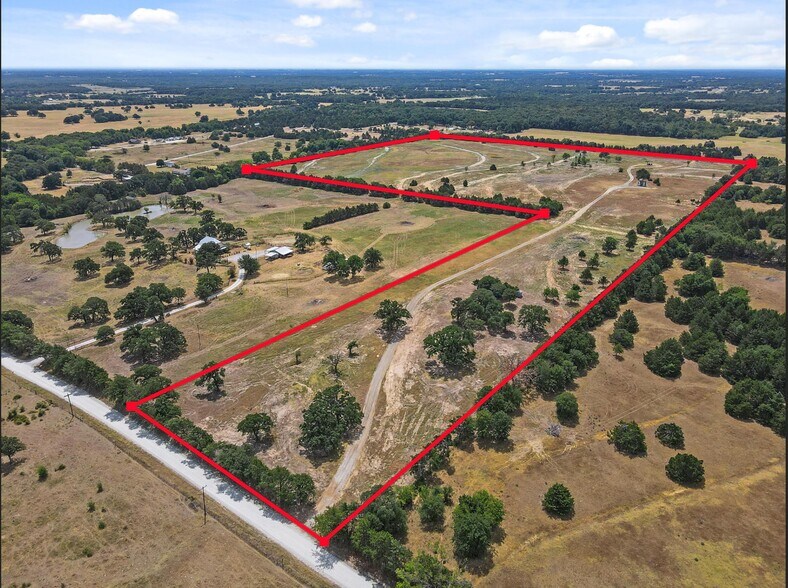 1350 County Road 166, Whitesboro, TX 76273