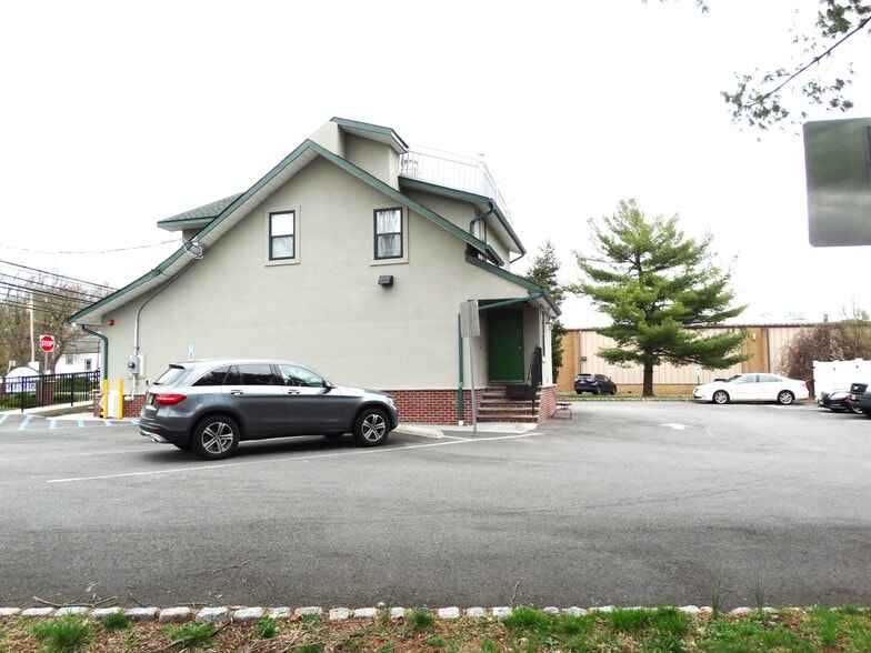 437 Main Rd, Towaco, NJ for sale - Building Photo - Image 3 of 14