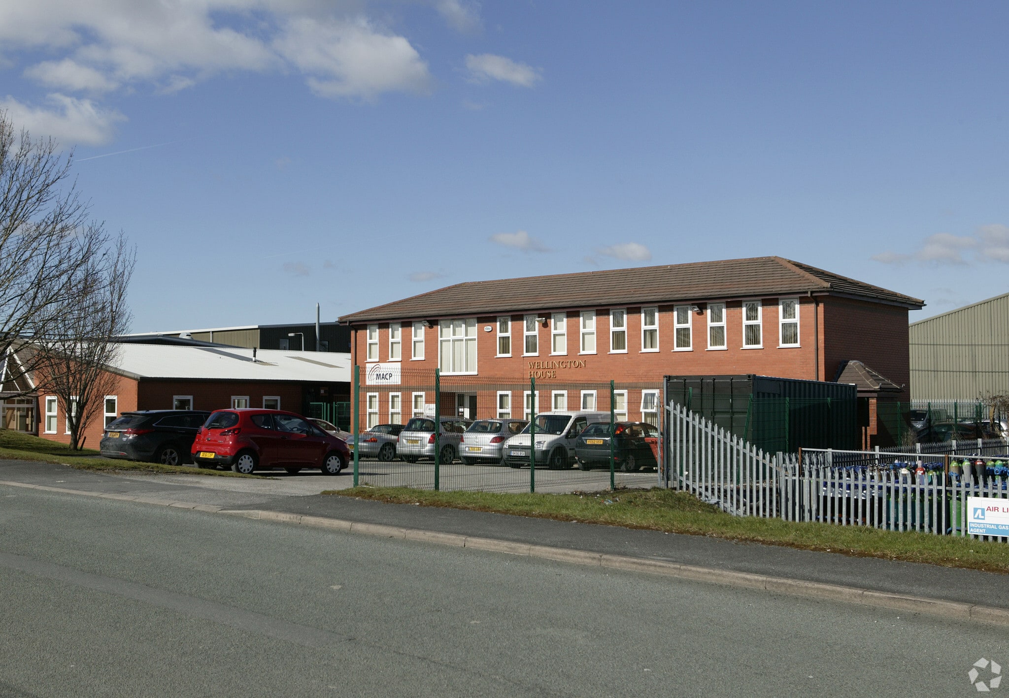 Manor Ln, Deeside for sale Primary Photo- Image 1 of 1