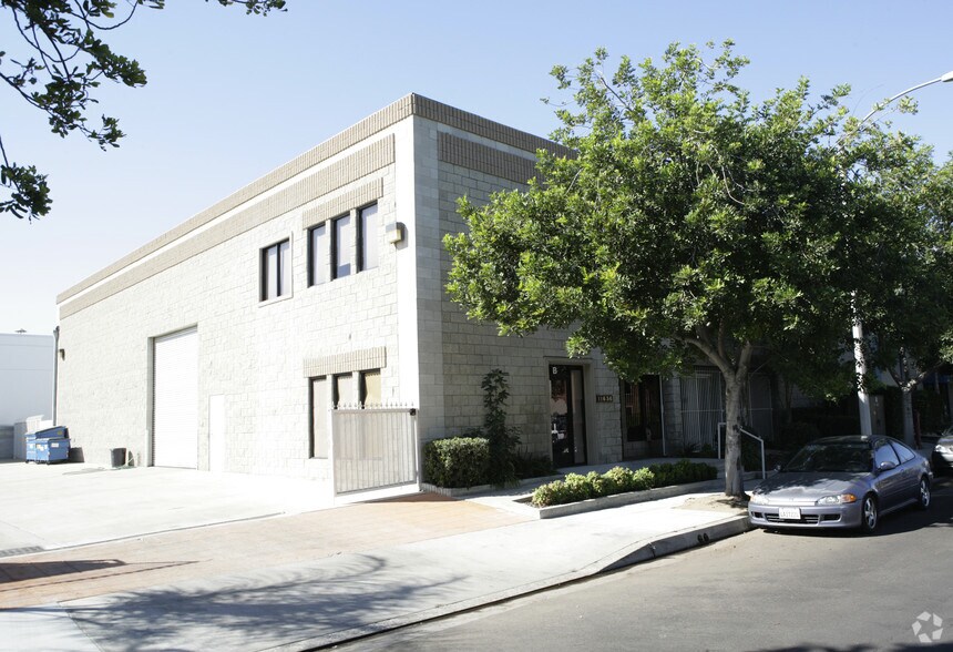 11636 Goldring Rd, Arcadia, CA for lease - Primary Photo - Image 2 of 7
