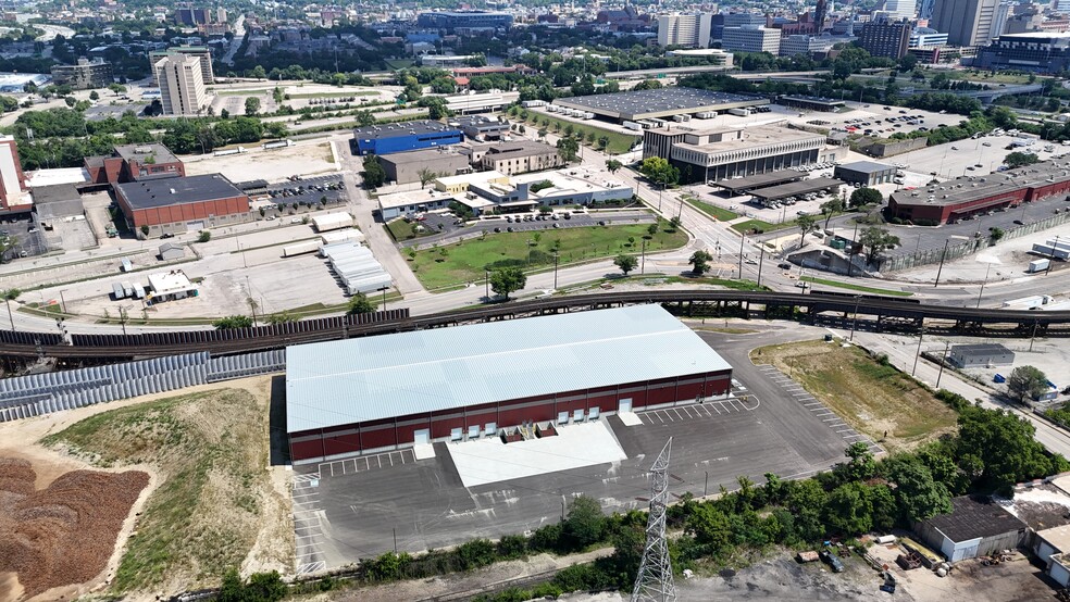 299 Gest st, Cincinnati, OH for lease - Building Photo - Image 3 of 14