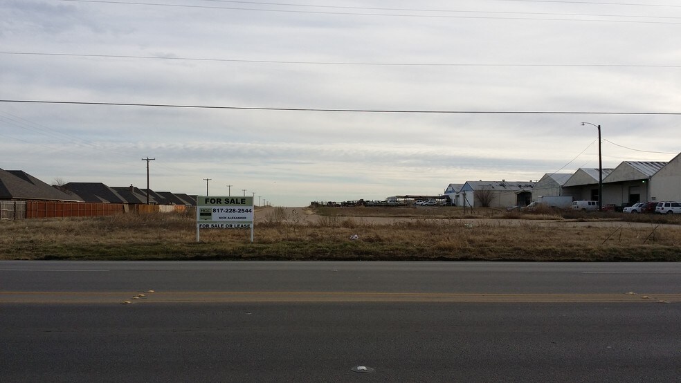 1100 E Rendon Crowley Rd, Burleson, TX 76028