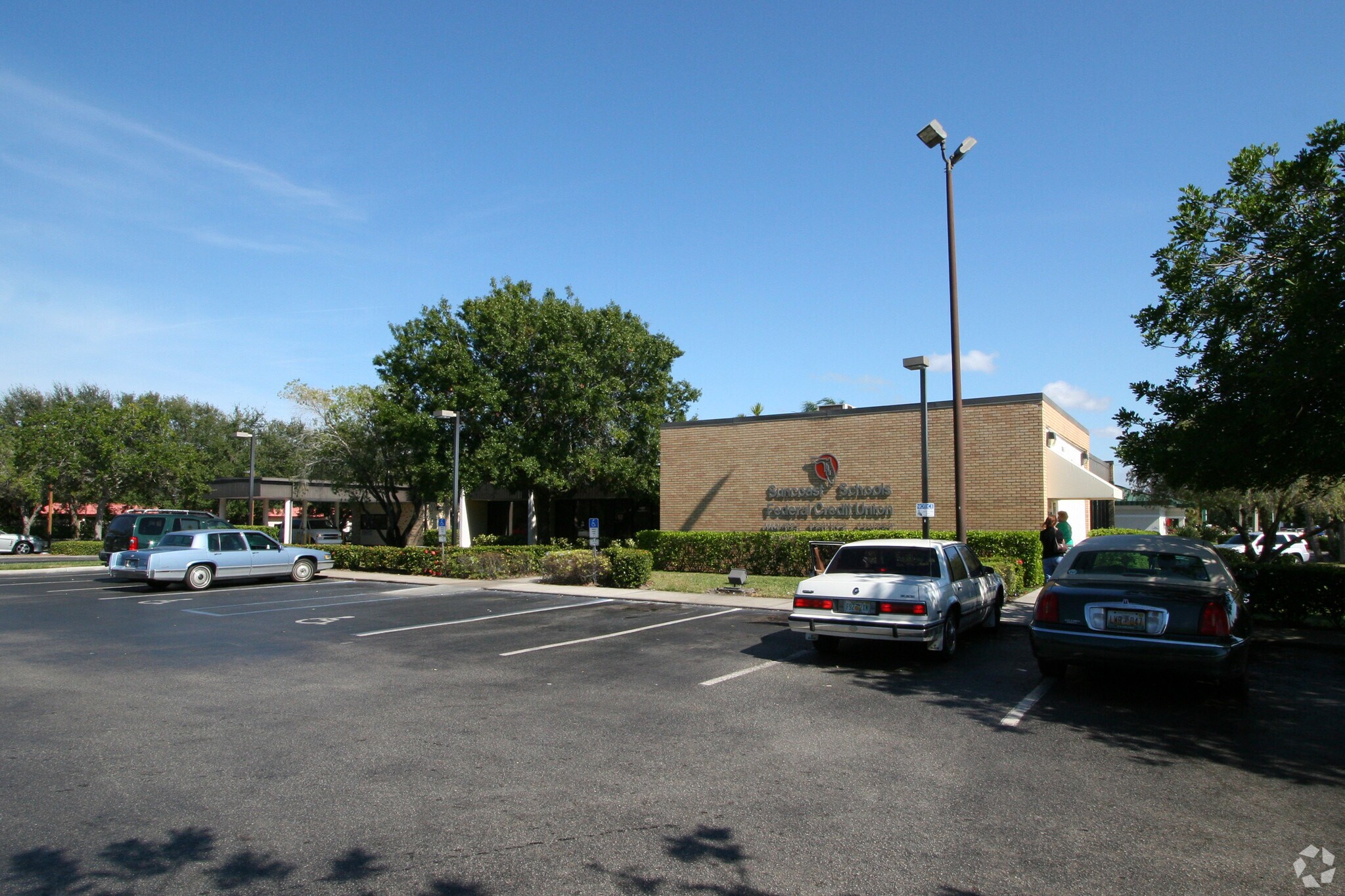 2615 57th Ave, Bradenton, FL for sale Primary Photo- Image 1 of 1